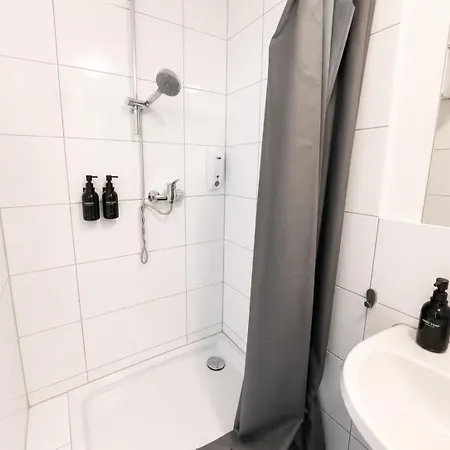 Worringer Strasse Messe Self Check In Apartmán Düsseldorf
